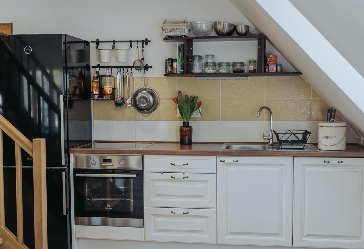 Apartment Mozinetova Hisa